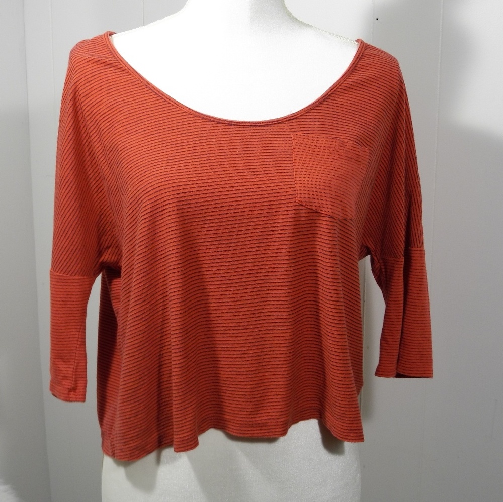 UBO BDG cropped top size S-p